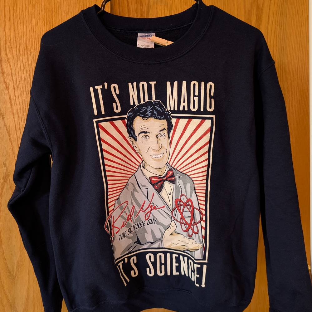 Gildan Black Graphic Sweatshirt